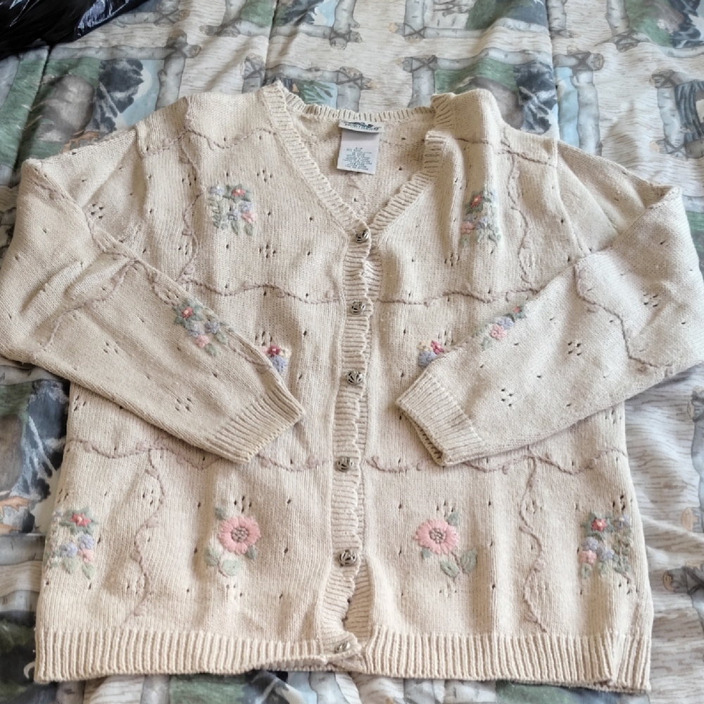 Northern Reflections Beige Floral Cardigan